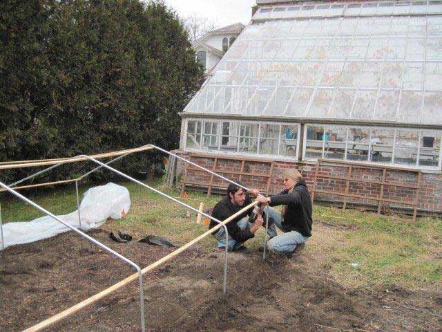 Greenhouse and extended season growing 